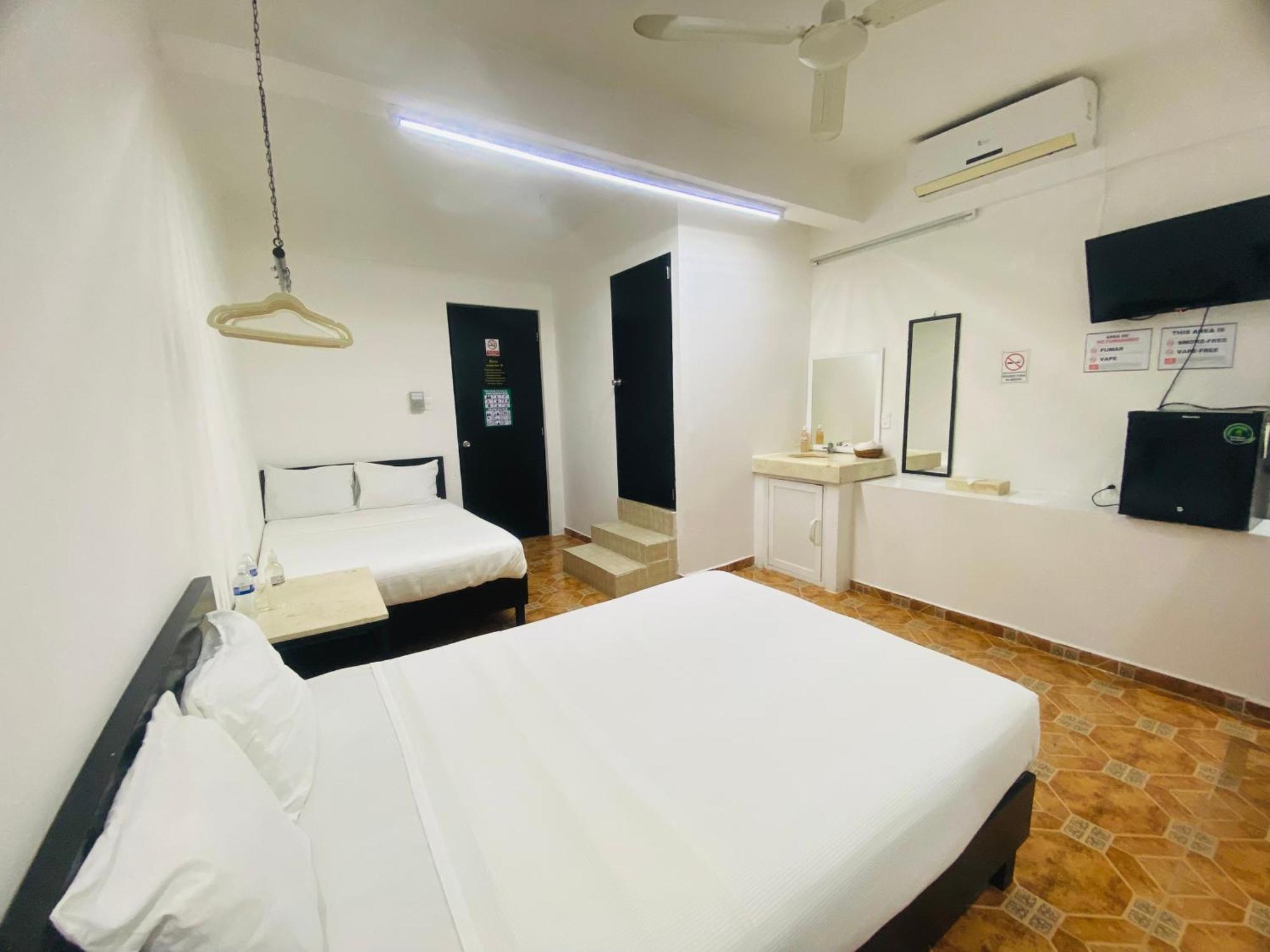 Hotel La Catedral Merida Ngoại thất bức ảnh